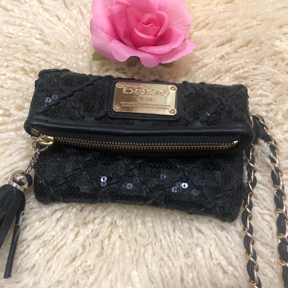 BEBE Sequins Folded Over Clutch with Wrislet - Picture 2 of 8